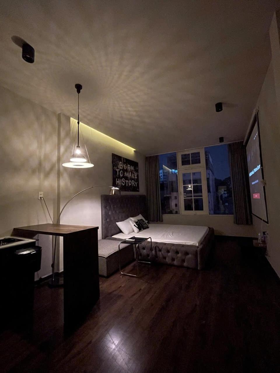 The Vibe Room - Ty'S Living Space Хошимин Екстериор снимка